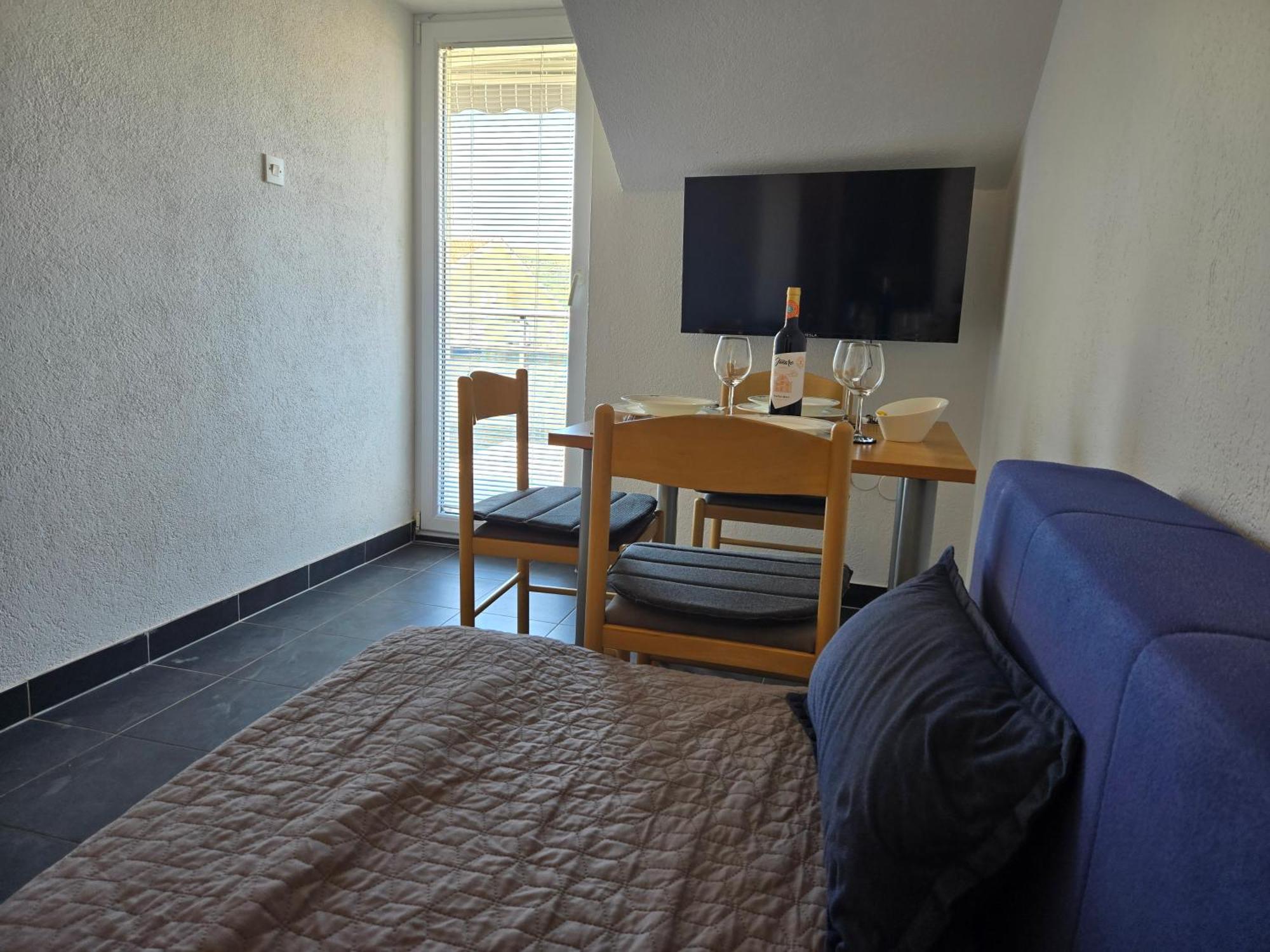 Apartman Mara *
